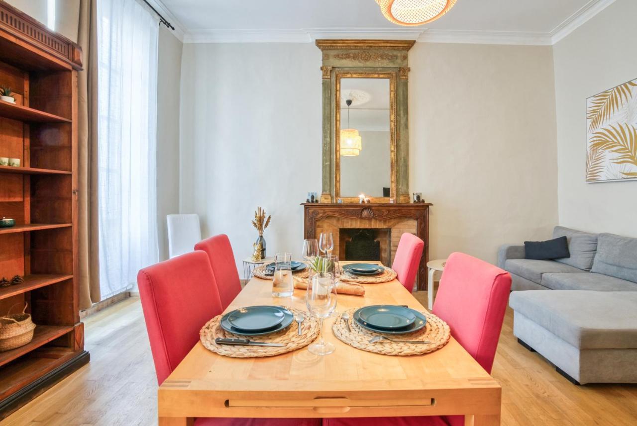 Superbe Appartement 95M2 Proche Arenes- Parking Offert 님 외부 사진