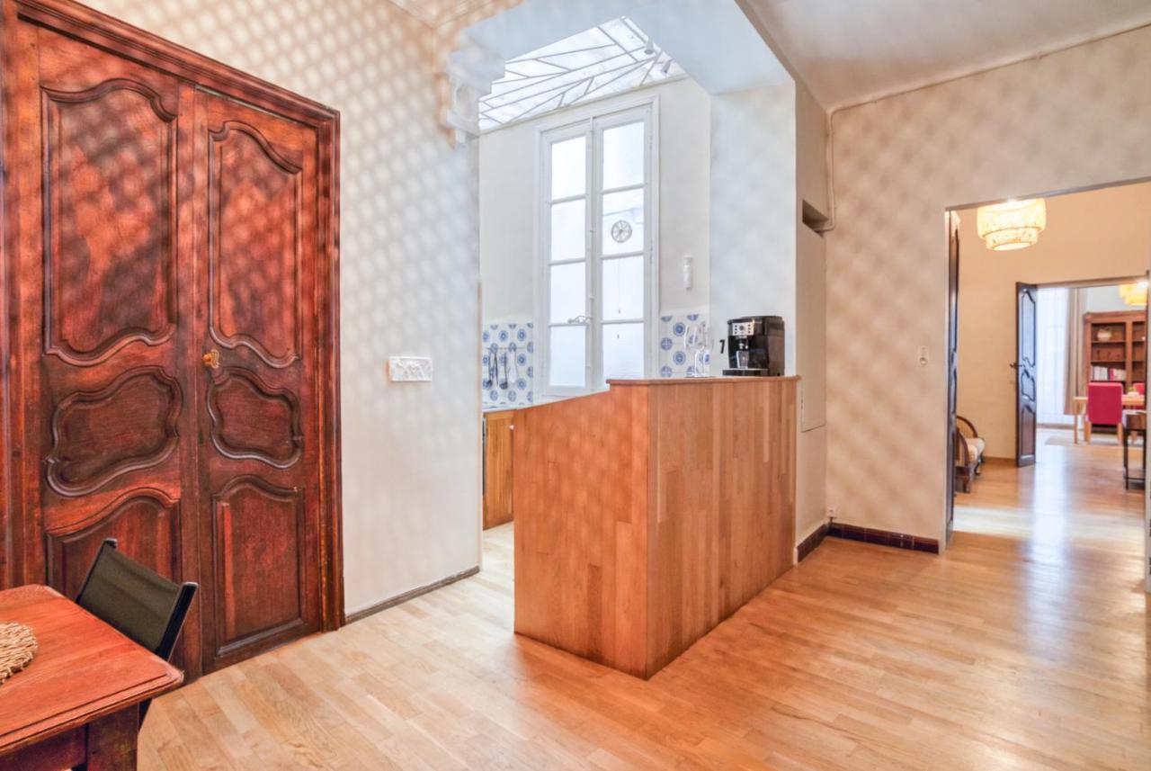 Superbe Appartement 95M2 Proche Arenes- Parking Offert 님 외부 사진