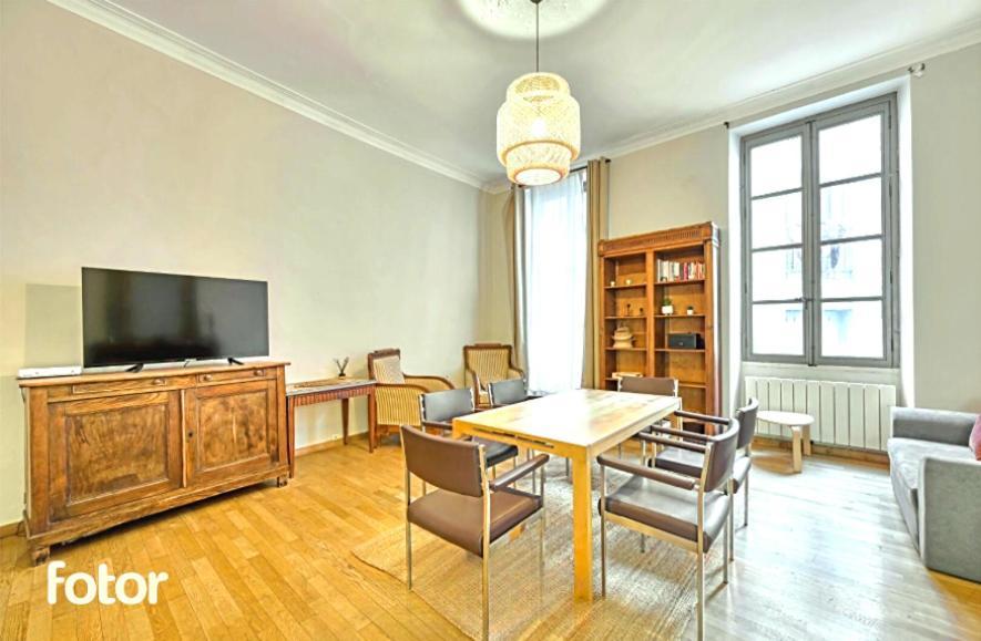 Superbe Appartement 95M2 Proche Arenes- Parking Offert 님 외부 사진